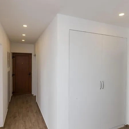 Apartmán Luxury Ines - Two Bedroom With Balcony And City View *